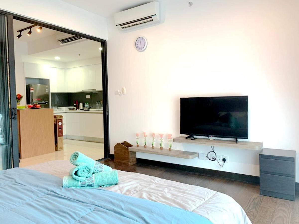 Almas Suites Puteri Harbour Nusajaya  Exterior foto