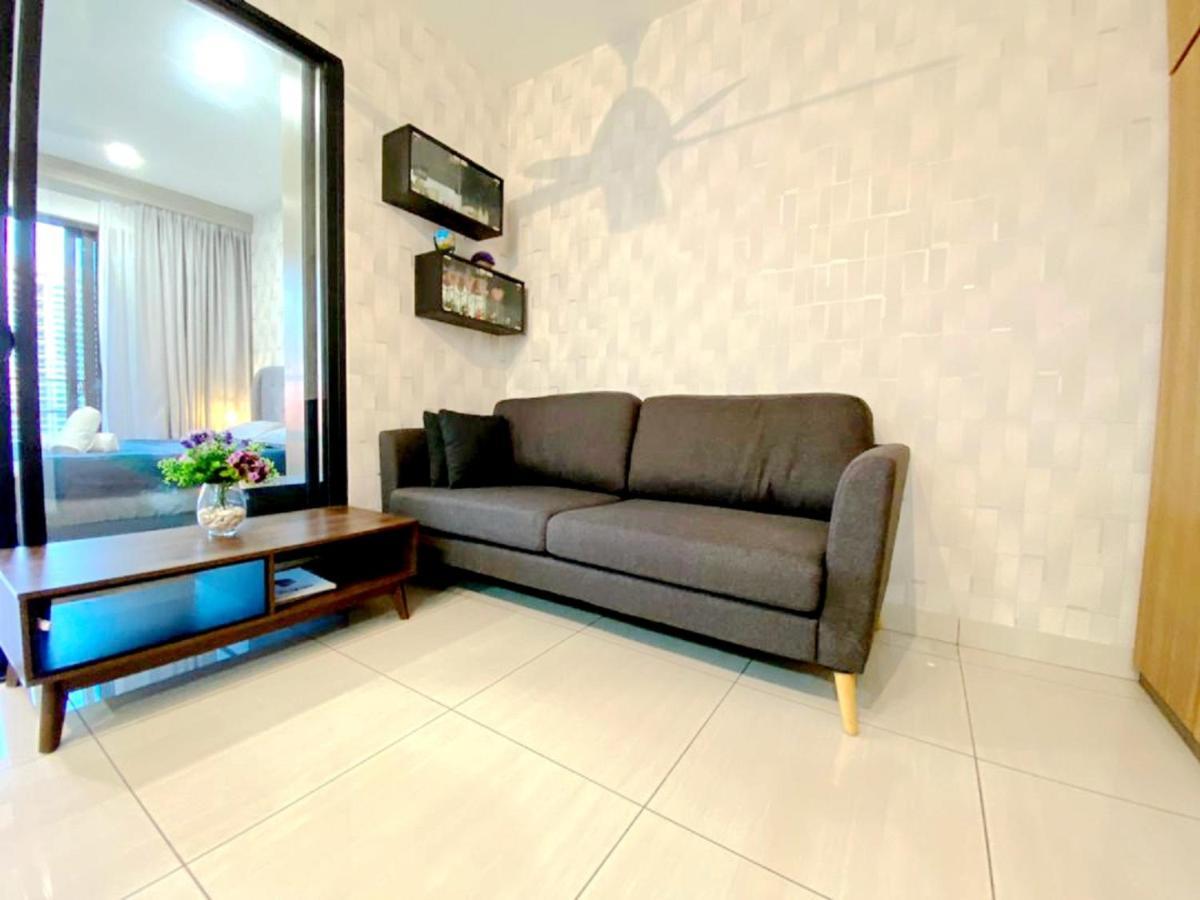 Almas Suites Puteri Harbour Nusajaya  Exterior foto